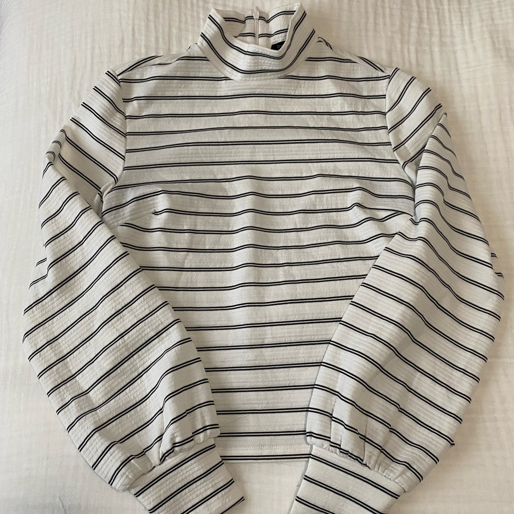 Dynamite Long Sleeve Stripped Shirt
